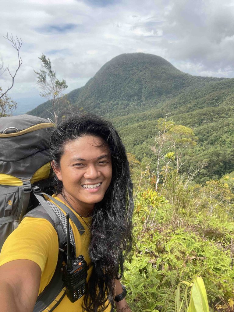 Makawiwili Peak on the Background